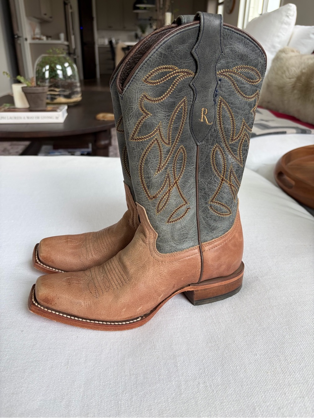 Reba by Justin women’s cowboy boots